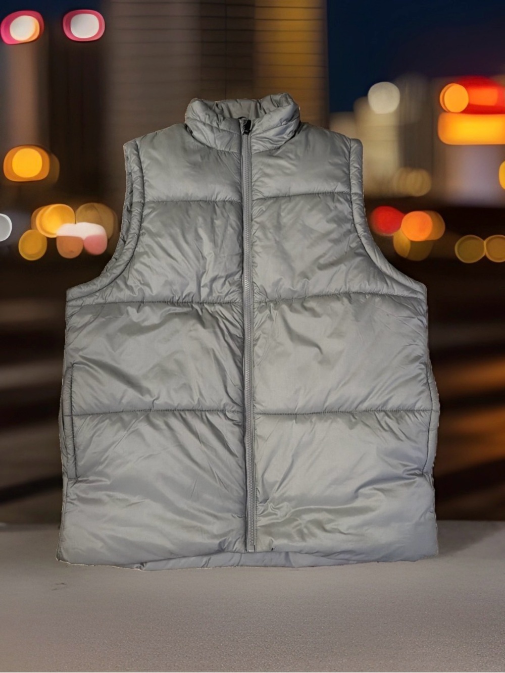 Xersion Men's Size S Essential Sleeveless Full Zip Grey Puffer Vest. Great Cond.